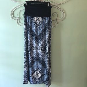 💙Final Markdown💙Blue printed maxi skirt NWT